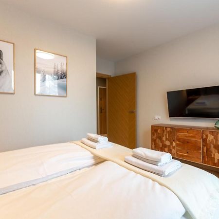 Szary Wilk Apartament 슈차이르크 외부 사진