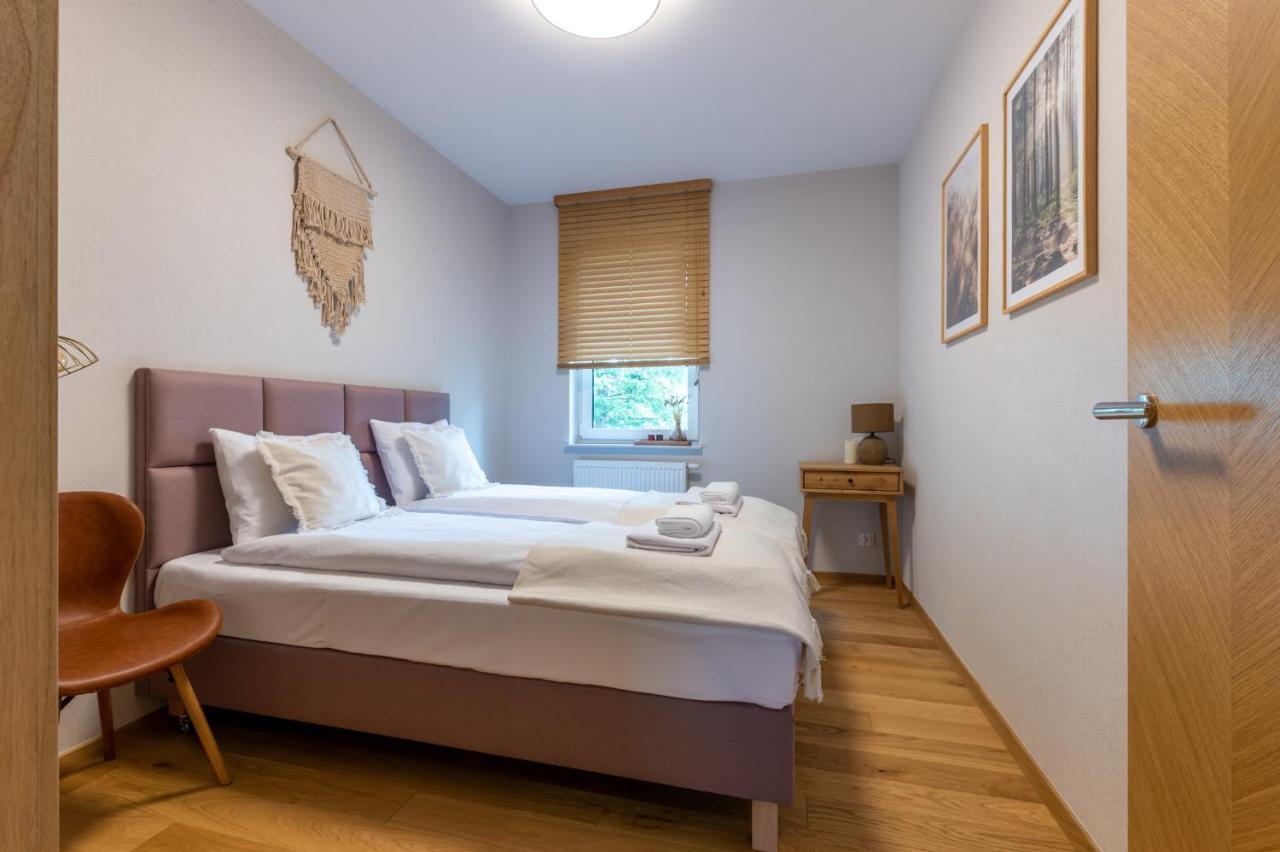 Szary Wilk Apartament 슈차이르크 외부 사진