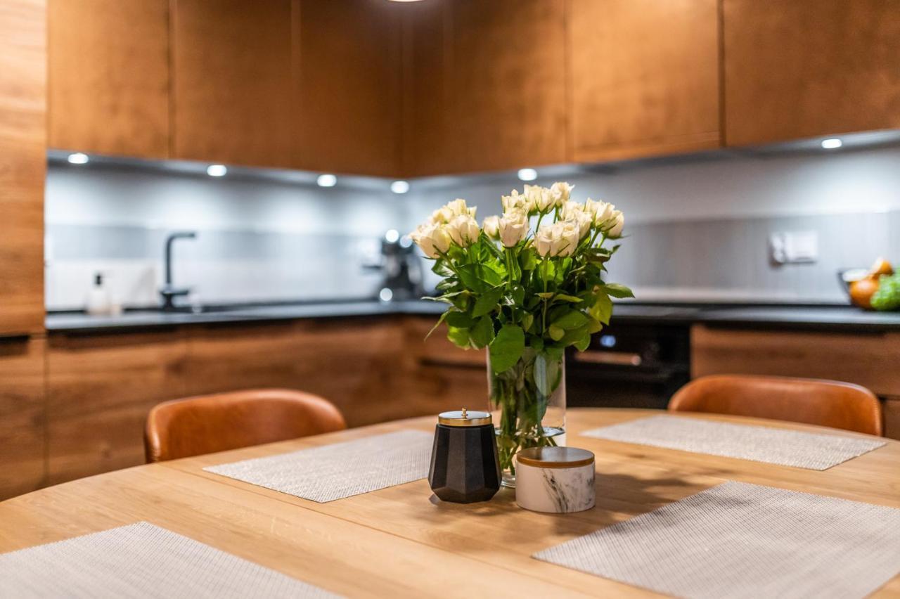 Szary Wilk Apartament 슈차이르크 외부 사진