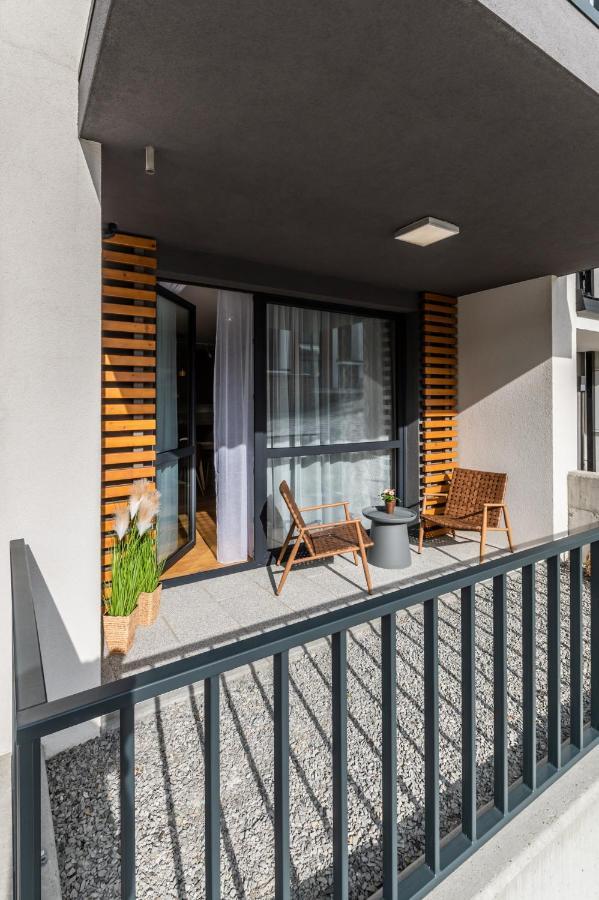 Szary Wilk Apartament 슈차이르크 외부 사진